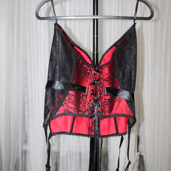 Red and Black Satin Lace Corset Bustier with Garters. Sz. 4XL - Picture 7 of 8